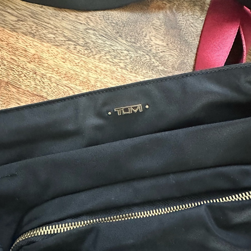 Tumi Black and Red Crossbody Bag - Picture 2 of 4